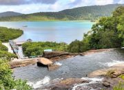 Air Terjun Temburun, Surga Bertingkat di Perbatasan Indonesia