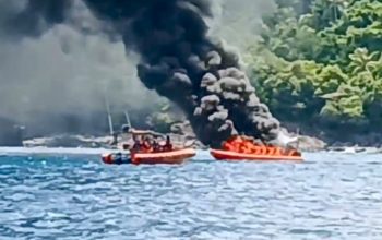 Diduga Korsleting, Kapal BPBD Anambas Terbakar