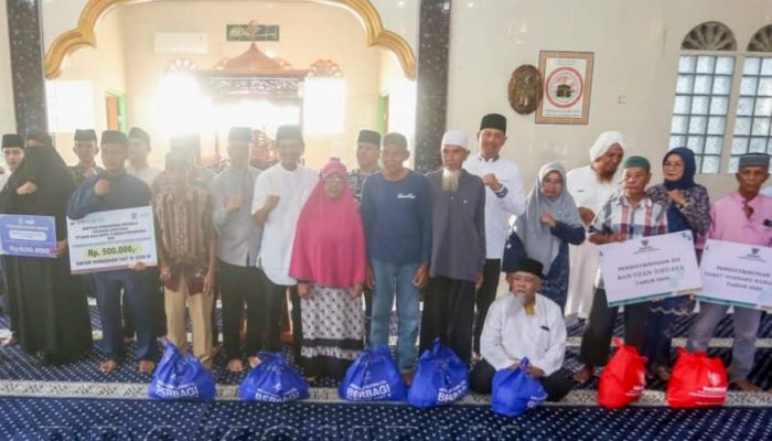 Aneng Pimpin Safari Ramadan di Kuala Maras, Salurkan Berbagai Bantuan