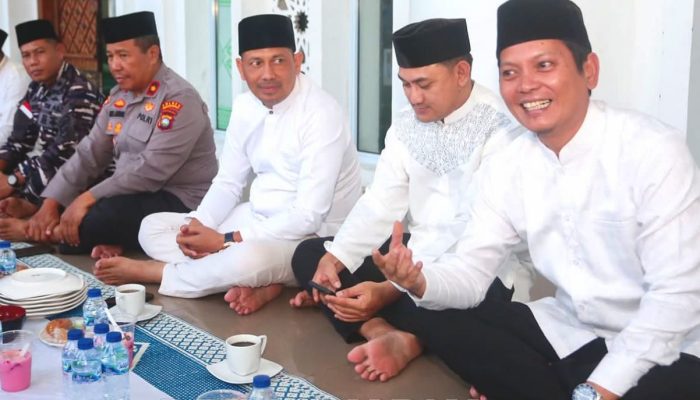 Buka Puasa Bersama Safari Ramadan, Wabup Raja Bayu Ajak Jaga Kebersamaan