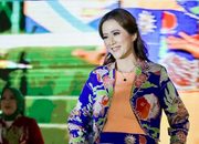 Sinta Aneng Bawa Batik Anambas ke Panggung Kepri